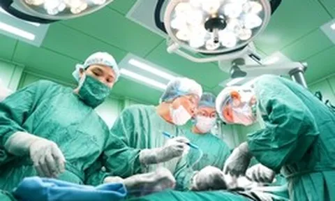 BVĐK Phương Đông xử trí thành công ca phẫu thuật phức tạp