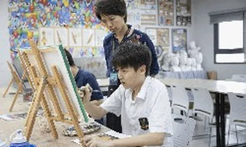 Khi AI và nhiều biến động thay đổi thế giới, giáo dục phải thay đổi thế nào để đào tạo thế hệ tương lai?