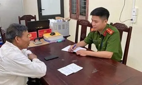 Đồng ý tích hợp giấy tờ vào VNeID nhưng mất 122 triệu đồng, một người dân liền báo công an