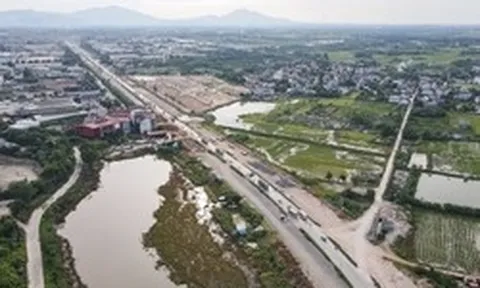 Toàn cảnh dự án mở rộng Quốc lộ 6 đang tăng tốc giải phóng mặt bằng