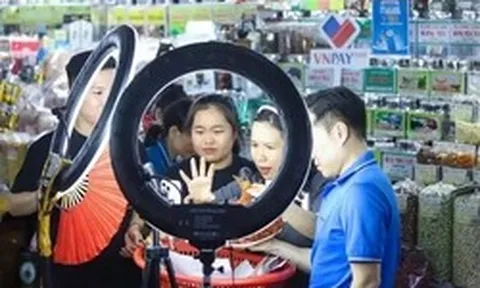 Sàn thương mại điện tử đồng loạt siết định danh người bán