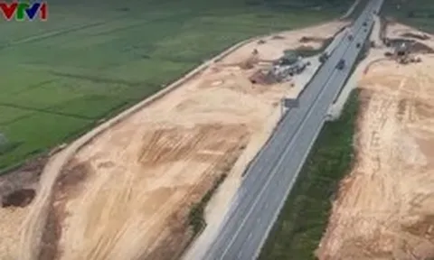 Bộ Xây dựng yêu cầu hoàn thành các trạm dừng nghỉ trên cao tốc Bắc - Nam trong năm 2026