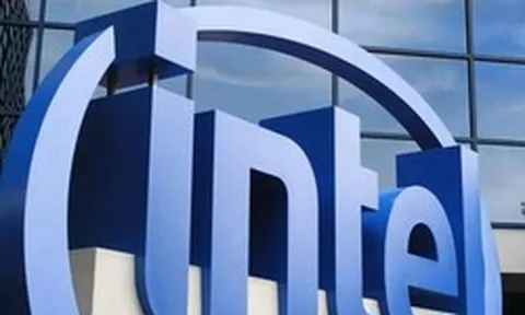 Intel tiếp tục tái cơ cấu hoạt động trong lĩnh vực AI