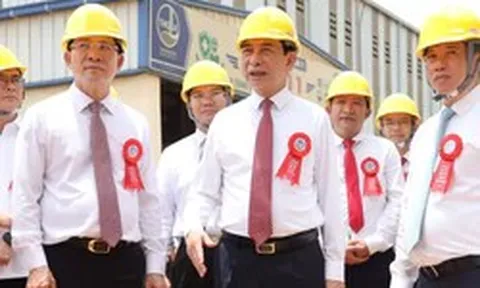Lâm Đồng: Công bố sản phẩm nhôm thỏi đầu tiên của Việt Nam