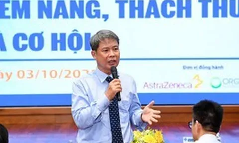 Vụ sinh viên y livestream phản cảm: Không thể chỉ đổ lỗi cho "điểm chuẩn thấp, học phí cao"