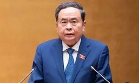 Chủ tịch Quốc hội: Không chậm trễ, không để lỡ thời cơ phát triển của đất nước
