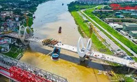 Sắp hợp long cầu Đuống mới, chuẩn bị thông xe sau khoảng 3 năm thi công