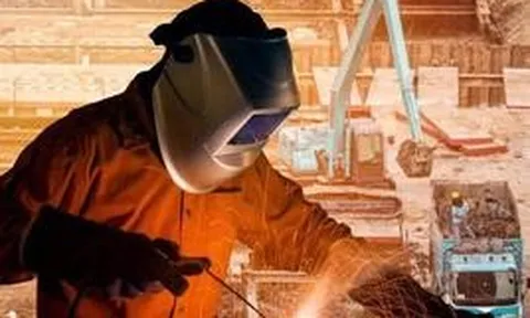 Chuyện chưa từng thấy: Một nghề bình dân đang được săn đón nhất ở Nga, mức lương gần 200 triệu đồng/tháng