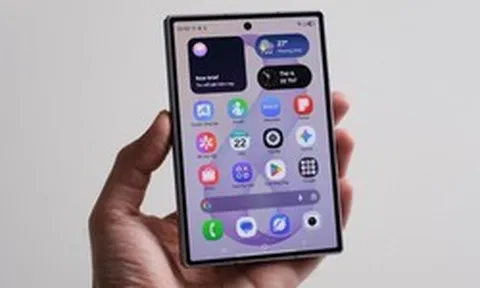 Vừa bán được vài hôm, Galaxy Z Fold8 đã chạm "giá đáy" mới: Giảm gần 10 triệu đồng so với niêm yết