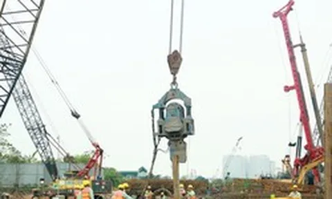 Cầu Trần Hưng Đạo: Tìm phương án tổ chức thi công linh hoạt trong mùa mưa lũ