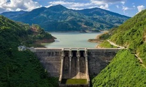 Một doanh nghiệp sắp chốt ngày trả cổ tức tiền mặt 35%, thanh toán vào tháng 9