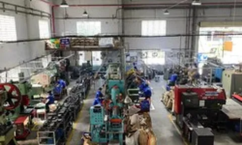 Hơn 155.000 doanh nghiệp rút khỏi thị trường: Tứ bề sức ép?