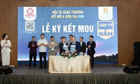Hai Tran Media & Airs Group ký MOU, đồng hành cùng Doanh nhân trẻ