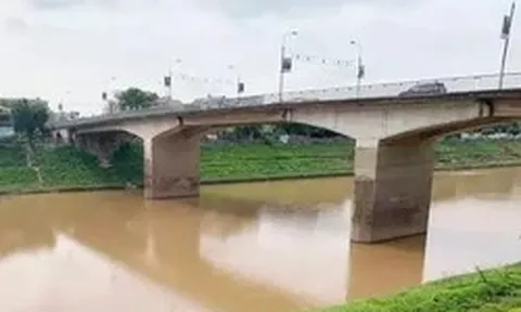 Sự thực thông tin cầu Đông Kinh bị nứt ngang