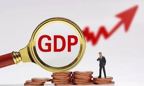 Việt Nam ngược dòng, GDP sắp vượt Philippines, Thái Lan và Hong Kong