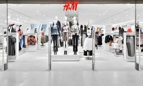 Doanh thu hơn 23 tỷ USD, 'ông lớn' thời trang thế giới chỉ ra yếu tố 'ăn điểm' của Việt Nam