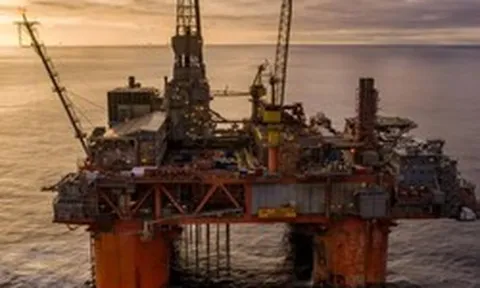 Khoan 940m xuống dưới đáy biển, phát hiện cột hydrocarbon chất lượng cao dày 25m