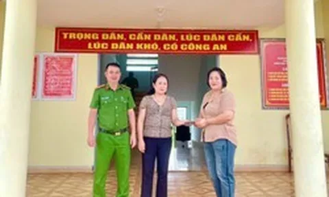 Nhận hơn 27.000.000 đồng chuyển khoản từ Lê Thị Thúy, Nguyễn Thị Thảo phải trình báo công an để xác minh