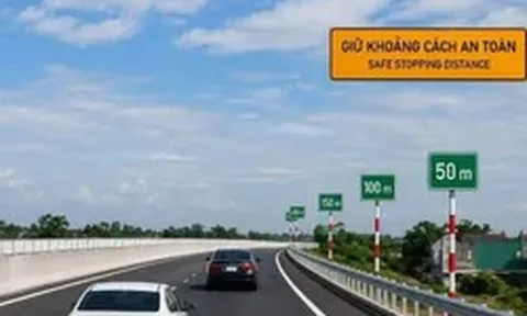 Đưa tình huống giữ khoảng cách an toàn trên cao tốc vào giáo trình đào tạo lái xe