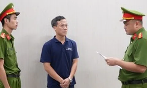 Bắt Chủ tịch Hội đồng quản trị Công ty Cổ phần đầu tư du lịch Mặt trời Việt Nam