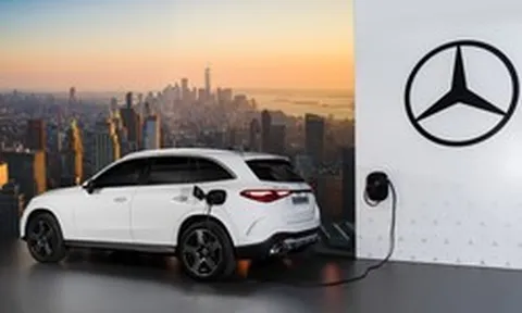 Xe Mercedes-Benz bán chạy nhất Việt Nam có thêm bản PHEV, giá 3 tỷ