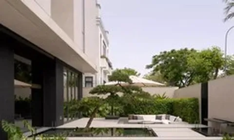Sự đối lập tinh tế giữa riêng tư và cởi mở trong căn biệt thự 300m²