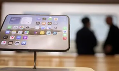 Apple thừa nhận iPhone Duo lỗi màn hình