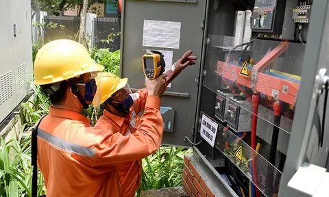 Khẩn trương xem xét phương án giảm giá điện từ đầu tháng 11/2026