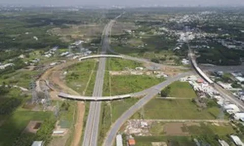 Đồng Nai chấm dứt hợp đồng 2 nhà thầu chậm tiến độ thi công cao tốc, Vành đai 3
