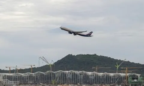 Hàn Quốc mất hơn 2 năm, Đức gần 3 năm, Việt Nam chỉ cần 8 tháng để hoàn thành thần tốc 1 hạng mục của đại công trình, nhân viên giám sát: "Nhìn hiện trạng, anh em thấy choáng lắm, không nghĩ hoàn thành được"