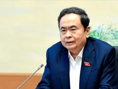 Chủ tịch Quốc hội: Sợ nhất là vay khoản này nhưng lại về đầu tư việc khác