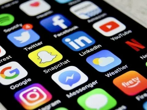 Ứng dụng bí mật chụp ảnh bằng camera trước mà người dùng Android cần kiểm tra xóa gấp