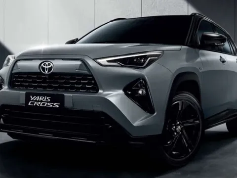 Toyota Yaris Cross thêm bản mới tại thị trường sát Việt Nam: Giá quy đổi 750 triệu đồng, phủ đen toàn thân, giữ nguyên cấu hình hybrid