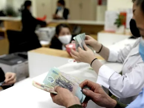 Bộ Nội vụ yêu cầu nắm bắt tình hình tiền lương, thưởng Tết 2026 tại doanh nghiệp