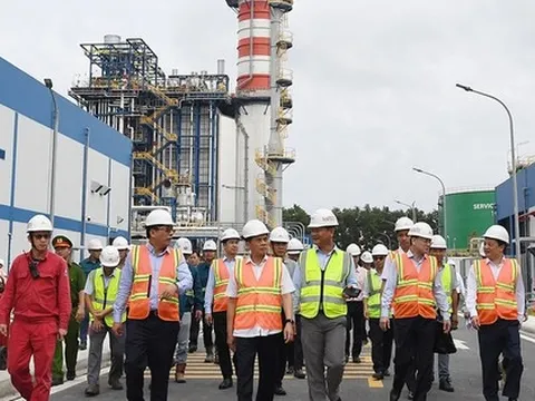 Phó Thủ tướng yêu cầu đẩy nhanh tiến độ các dự án điện tại TPHCM và Đồng Nai