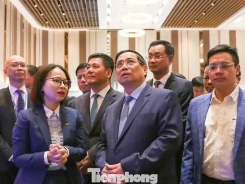 Thủ tướng chỉ ra 6 'điểm nghẽn' của logistics Việt Nam