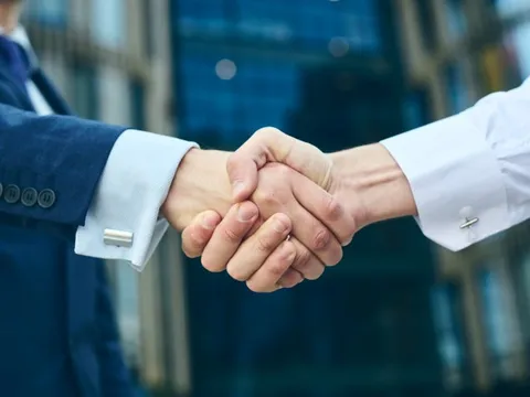 Tập đoàn Tài chính Manulife Chuyển Nhượng MVI Life tại Việt Nam cho Asahi Life