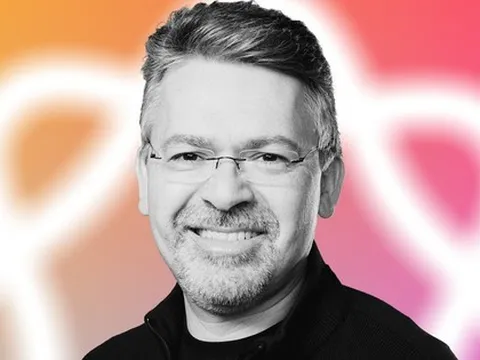 Người đứng đầu mảng AI của Apple nghỉ hưu sau những thất bại với Siri, thế chỗ bởi sếp cũ của Microsoft