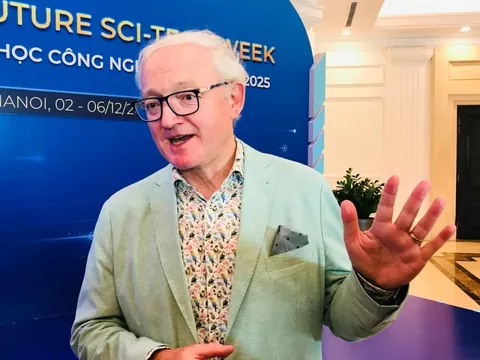 GS Úc bật mí "tuyệt chiêu" thoát bẫy lừa đảo rất đơn giản tại Việt Nam: Người dân ai cũng có thể làm được