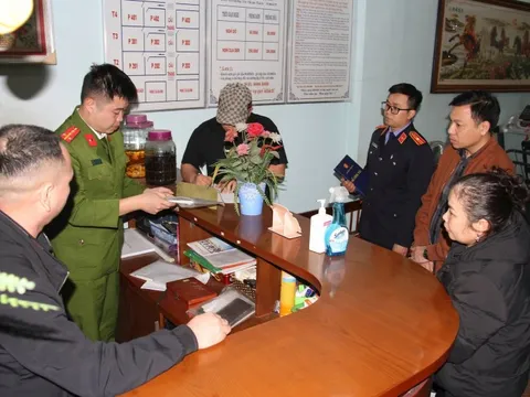 Trong đêm, Công an phát hiện 7 đối tượng phạm tội tại số nhà 009