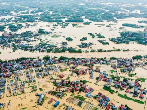 Bất chấp bão lụt, Việt Nam lập một kỷ lục khiến báo ngoại ngưỡng mộ