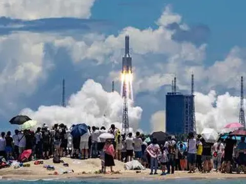 Trung Quốc "phóng ầm ầm" trong cuộc đua vũ trụ, mở ra thị trường nghìn tỷ cho thám hiểm không gian "giá rẻ" và nhiều dịch vụ khác