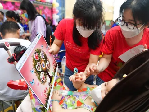 Tìm giải pháp để người dân tiếp cận sớm và bền vững với thuốc mới