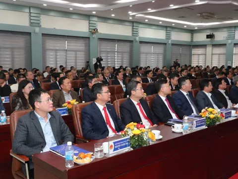 Vận hành an toàn, đầu tư hiệu quả, giữ vững 'trục xương sống' của hệ thống điện quốc gia