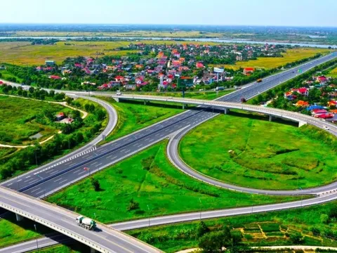 Kỳ tích vượt mục tiêu 3.000 km đường bộ cao tốc