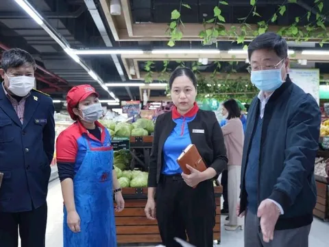 Hà Nội: Phát hiện nhiều sản phẩm tươi sống tại siêu thị không có hạn sử dụng