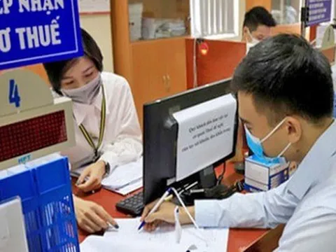 Không xử phạt chậm nộp hồ sơ khai thuế khi phải nộp lại do thay đổi kỳ tính thuế