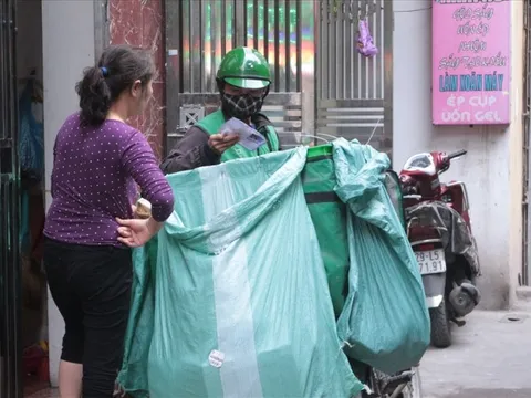 Ngân hàng phát cảnh báo nóng về chiêu lừa đảo mới, chưa từng xuất hiện liên quan shipper giao hàng