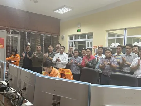 Đóng điện dự án chào mừng Đại hội Đảng toàn quốc lần thứ XIV