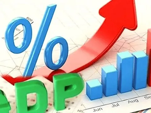 Thủ tướng chỉ đạo đẩy mạnh một số nhiệm vụ trọng tâm thực hiện mục tiêu tăng trưởng kinh tế năm 2026